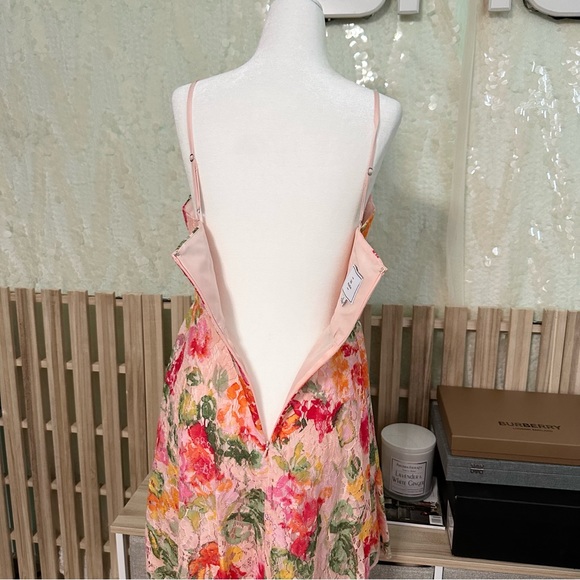 NWT David Bridal - Spring Floral Pattern A Line Lace Mini Dress Women Sz 2 - Picture 5 of 13